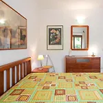 Apartamento Le Farfalle 19 *